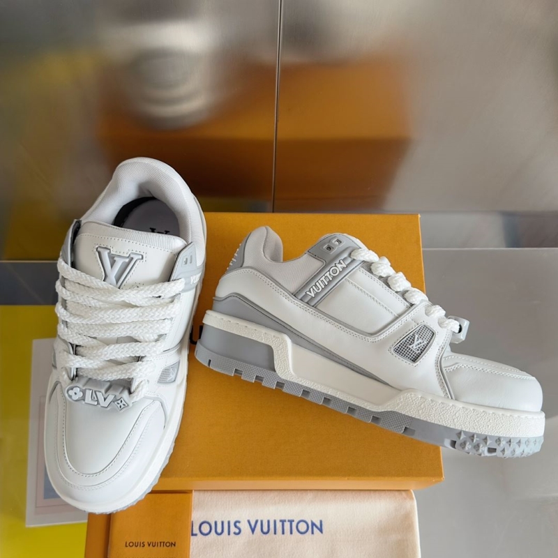 Louis Vuitton Sneakers